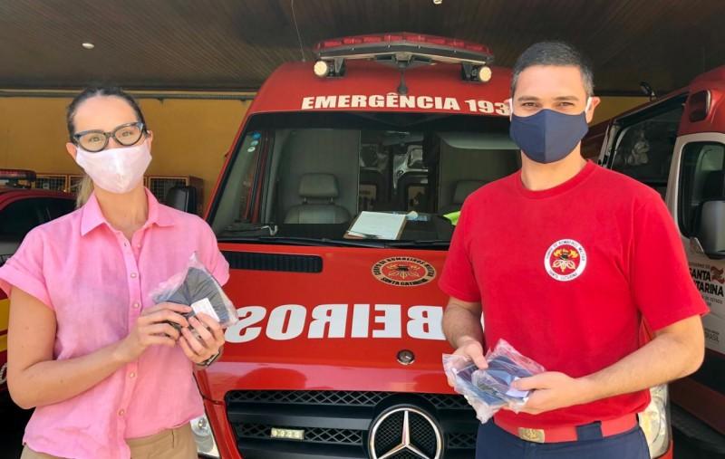 Corpo de Bombeiros Militar de Criciúma recebe doação de máscaras