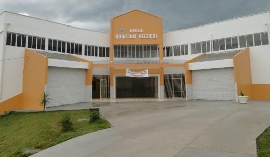 Alunos de escola de Içara serão acomodados em salas de aula