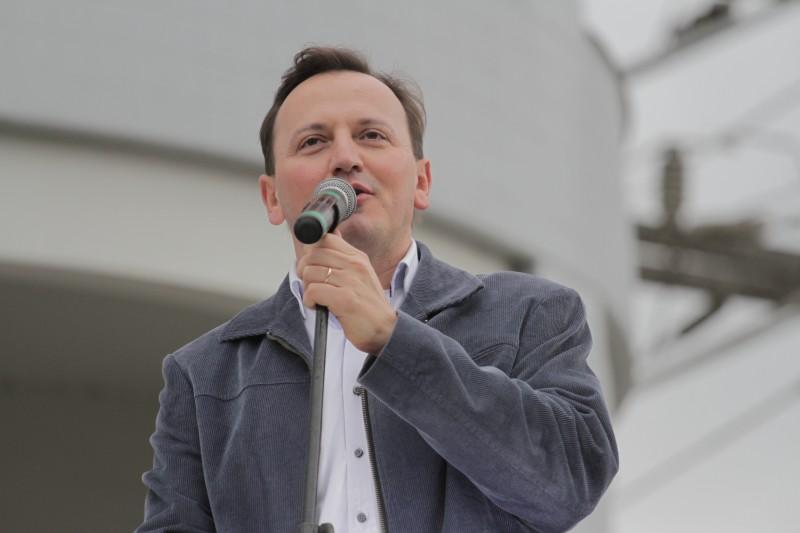 Padre Ezequiel Dal Pozzo fará show gratuito em Nova Veneza