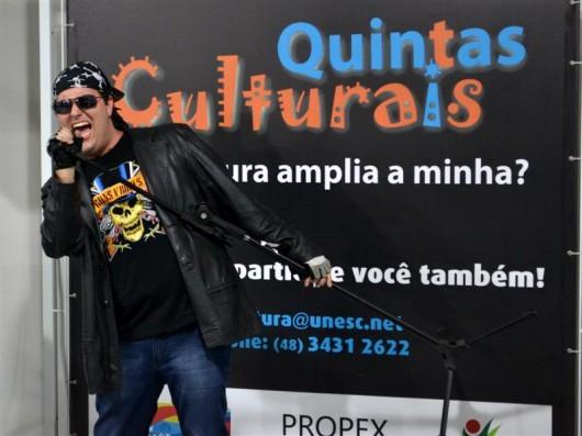 Rock e exposição de artesanato no Quintas Culturais da Unesc
