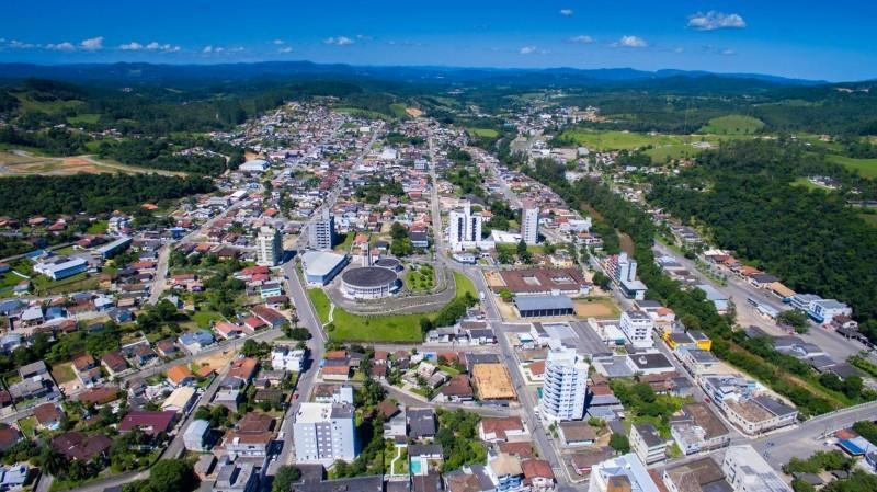 Lauro Müller confirma o segundo caso de Covid-19