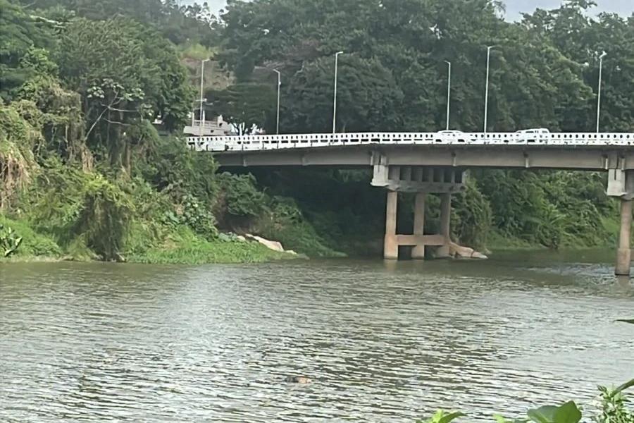 Corpo é encontrado boiando no rio Tubarão