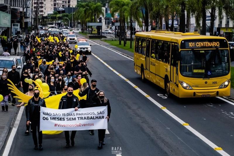 Profissionais de eventos farão nova manifestação; desta vez na BR-101