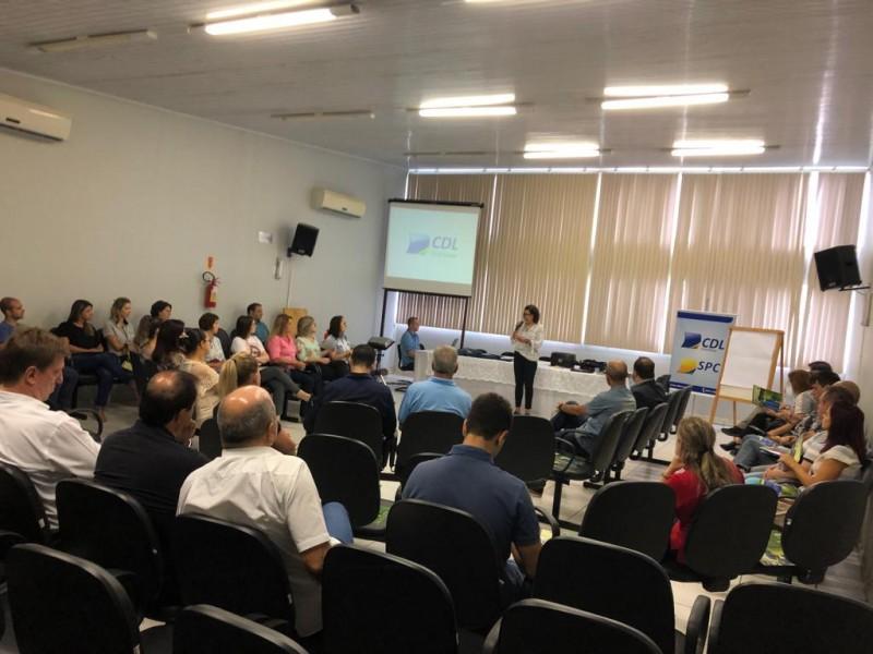 CDL de Criciúma anuncia novidades de 2020 em encontros regionais