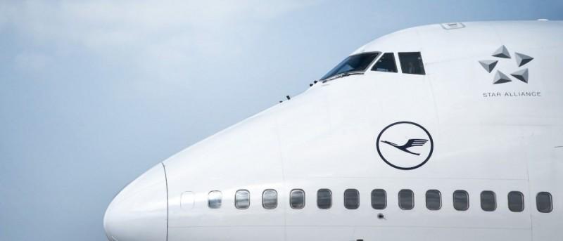 Lufthansa reduzirá 50% dos seus voos por causa do coronavirus