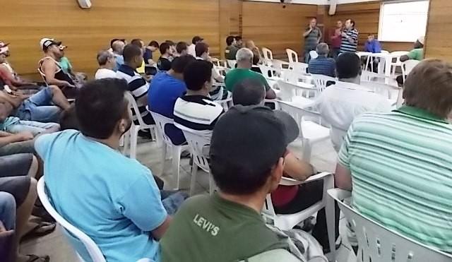 Greve: dois mil metalúrgicos estão com as atividades paradas