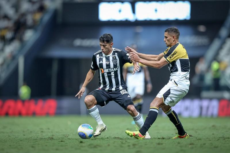 Criciúma segura o Atlético e volta pra casa com um ponto na bagagem