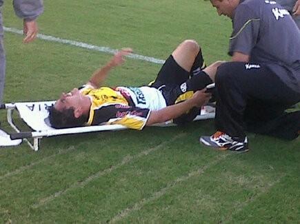 Exame de imagem apontará gravidade da lesão de Diego Renan