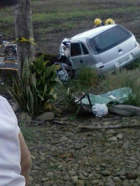 Acidente envolvendo quatro veículos resulta em duas mortes