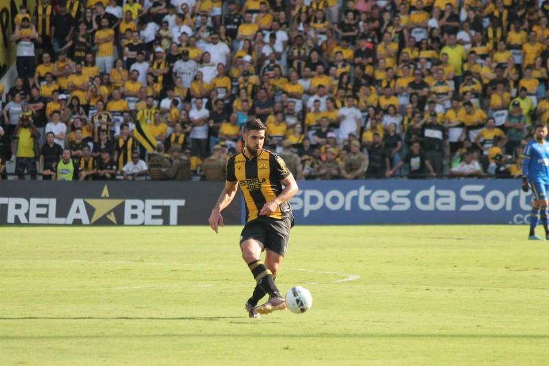 Rayan projeta jogo difícil diante do Real Ariquemes e garante: ‘sabemos da importância da partida’