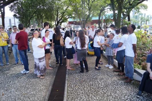 Marcha para Jesus reúne milhares de pessoas nas ruas de Criciúma