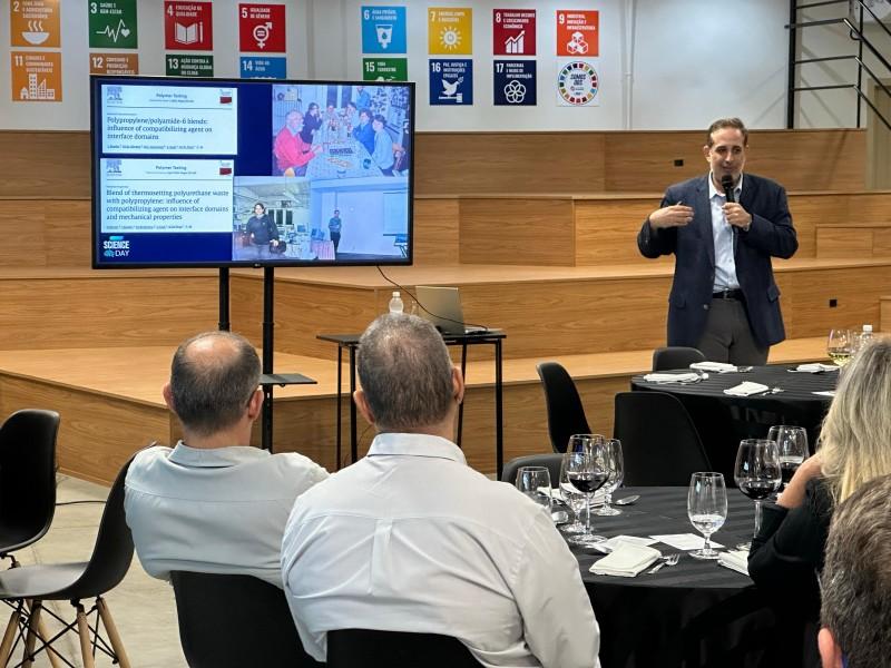 Tecnologias disruptivas são tema de mais uma Confraria do Cobusiness Satc