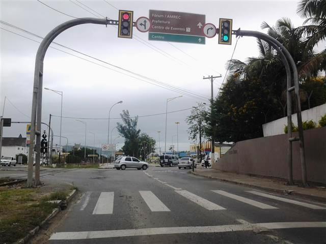 Mudou no Pinheirinho e complicou o trânsito no Jardim Angélica