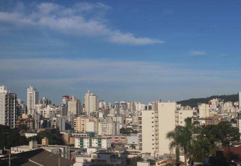 Massa de ar frio chega e marca a virada no tempo em Criciúma e região 