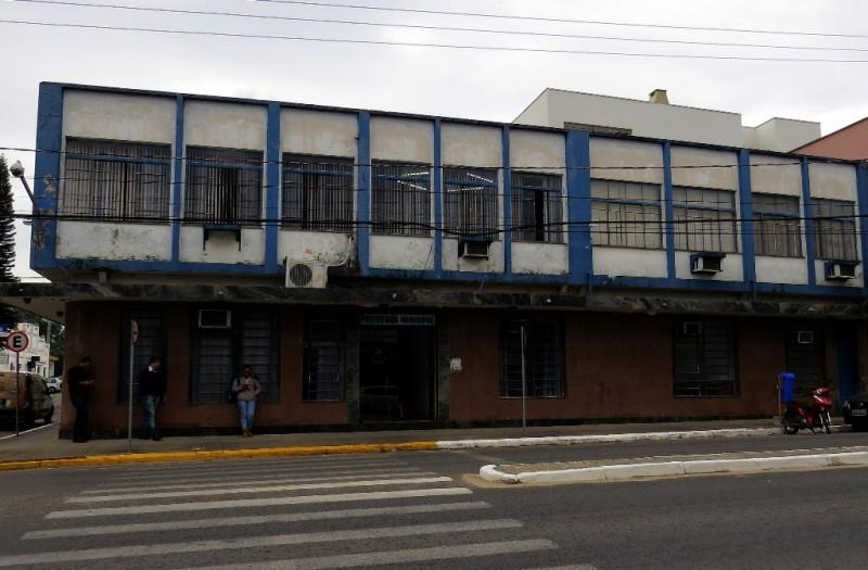 Prefeitura antecipa 50% do 13º salário dos servidores públicos
