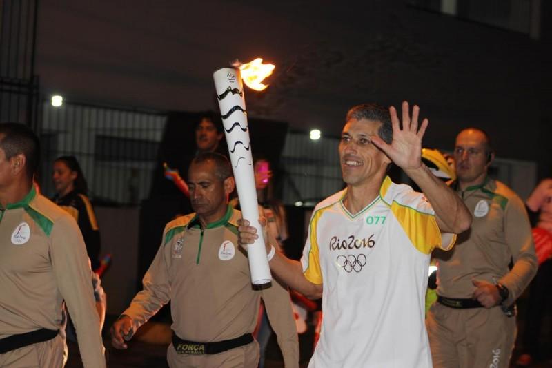 VÍDEO: Símbolo dos Jogos Olímpicos passa pelas ruas de Criciúma