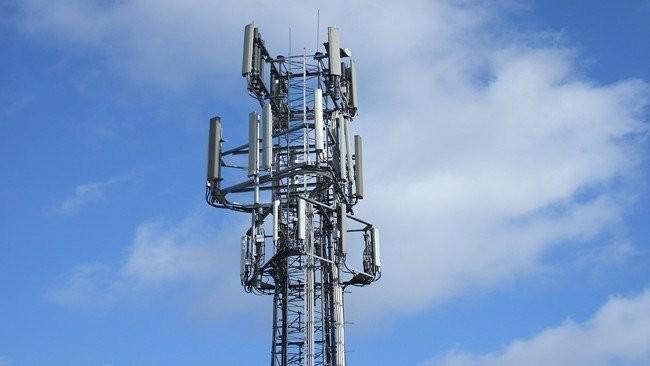 Fatma emite mais 31 licenças para antenas de telefonia móvel