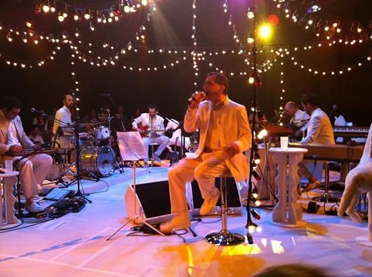 Arnaldo Antunes lança projeto Acústico MTV em CD, DVD e Blu Ray