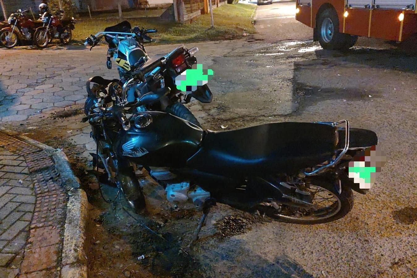 Colisão entre motocicletas deixa dois homens feridos