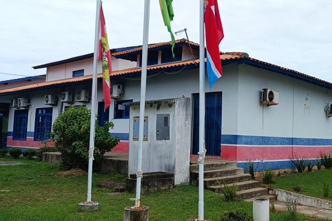 Prefeito de Balneário Gaivota tem celular hackeado