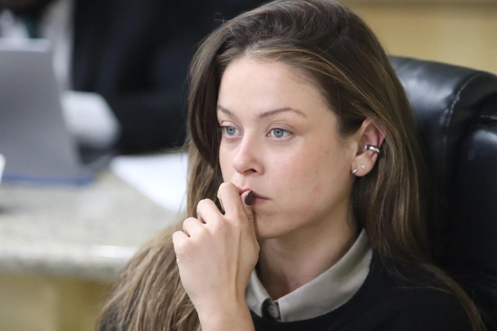 Giovana Mondardo é processada por uso do termo 'capitão do mato' ao se referir a ex-secretário