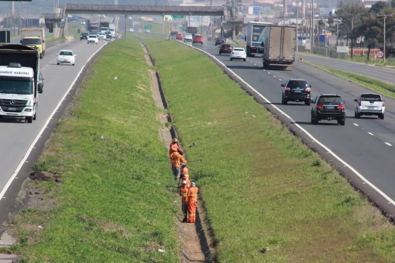 Dnit concentra manutenção em nove quilômetros da BR-101 Sul