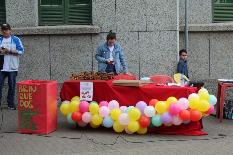 Brinquedos e guloseimas serão arrecadados neste sábado na Praça Nereu Ramos