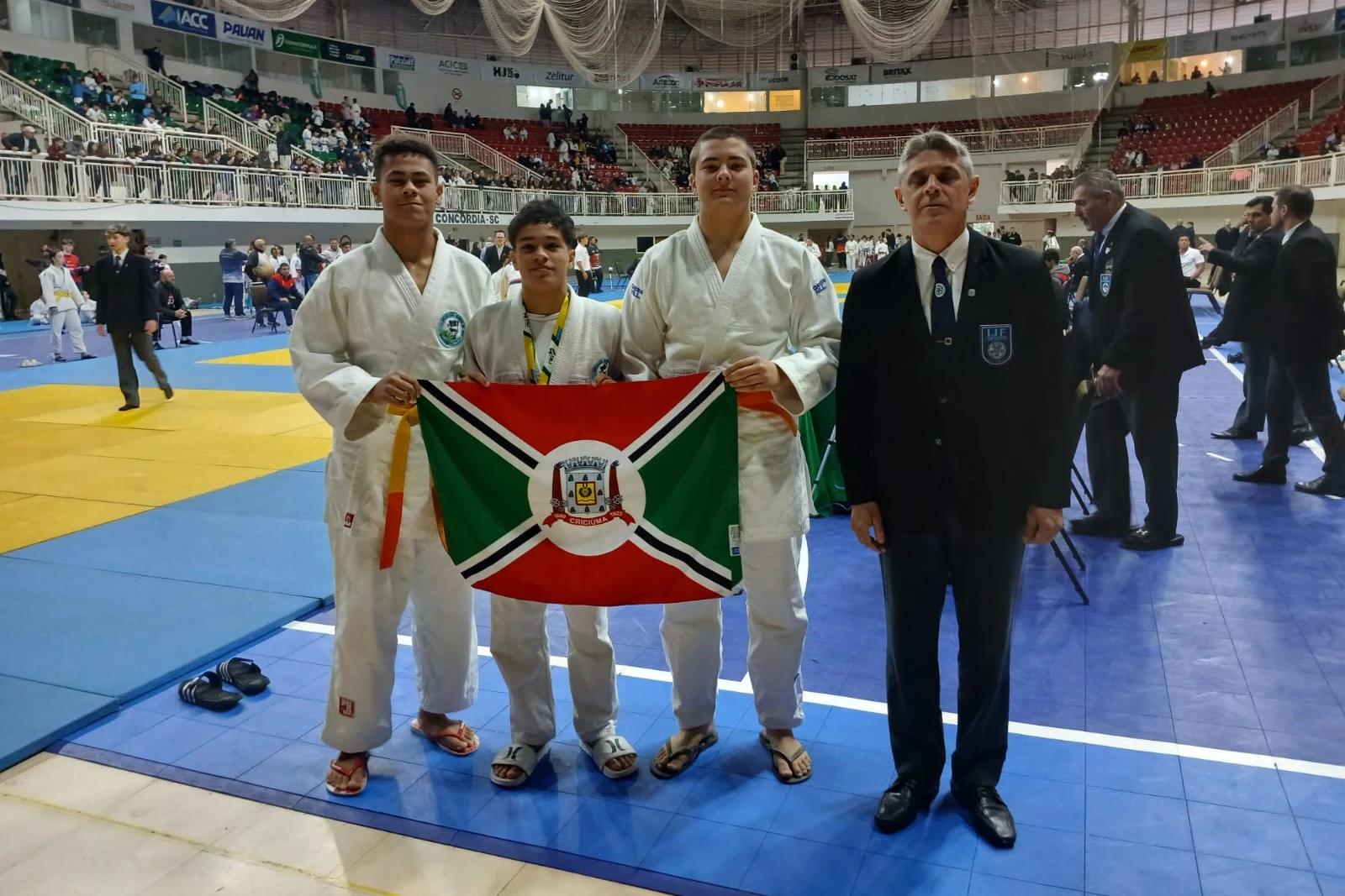 Criciúma fica em segundo lugar no Campeonato Estadual de Judô