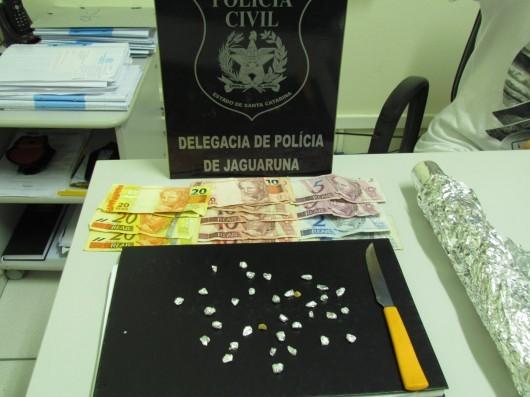 Polícia de Jaguaruna prende um dos fornecedores de droga no município