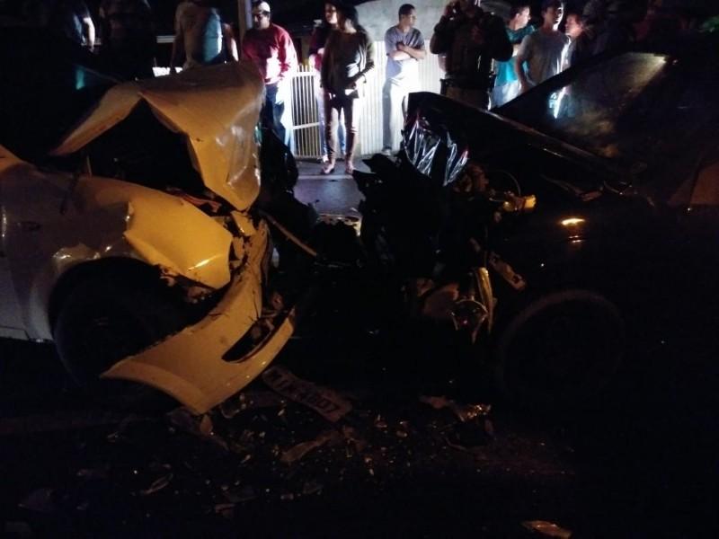 Colisão frontal em Orleans deixa dois feridos