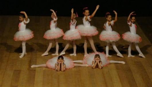 Graça e leveza na 3ª edição do Festival de Balé Infantil