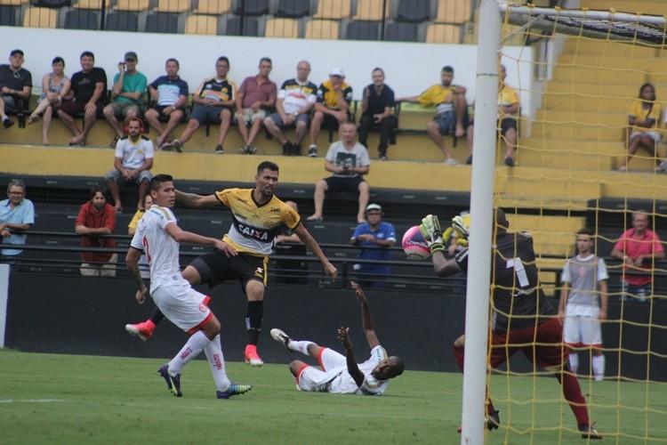 Criciúma vence, mas Hercílio Luz se garante na Elite do Catarinense