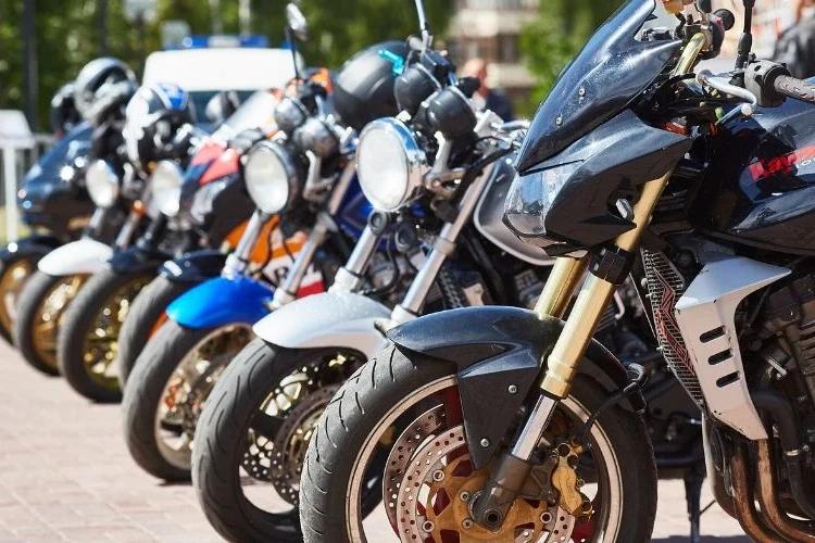 Sábado Total terá exposição de motos na Praça de Içara
