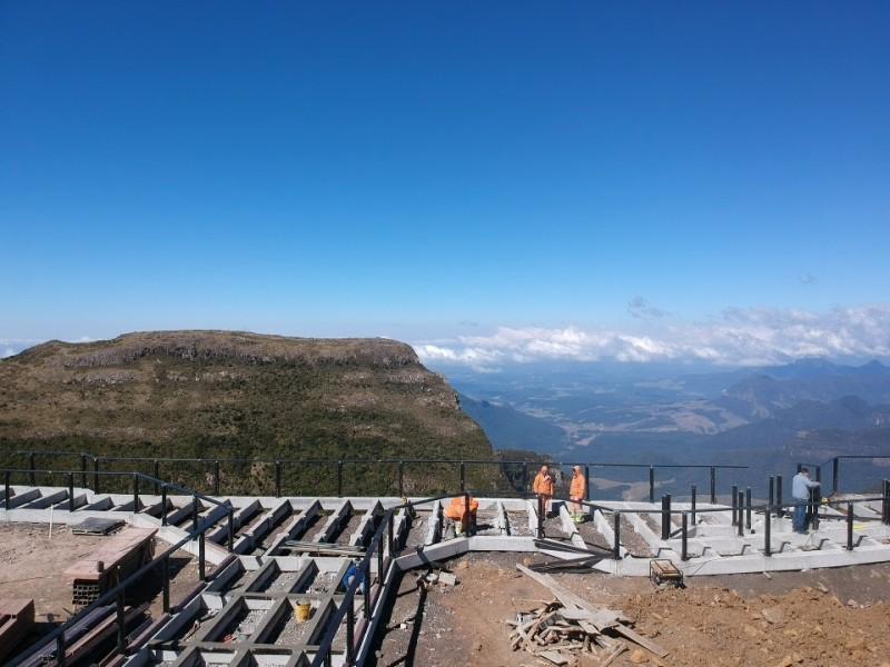 Mirante está sendo construído na Serra Catarinense e obra deve ficar pronta em janeiro de 2020