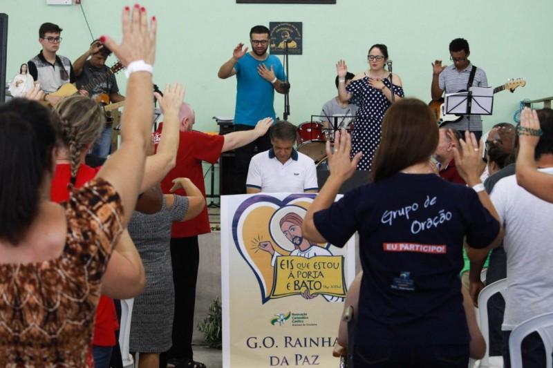 Experiência de Oração reúne jovens e adultos em Siderópolis