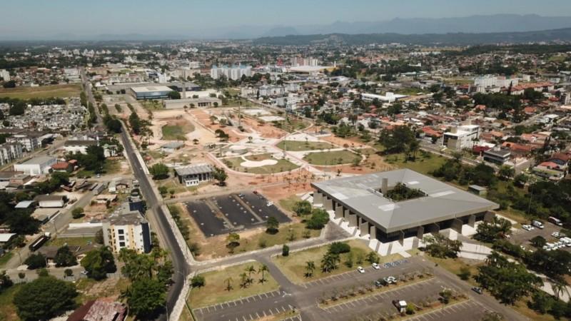 Criciúma comemora 140 anos com inauguração do Parque Municipal Prefeito Altair Guidi