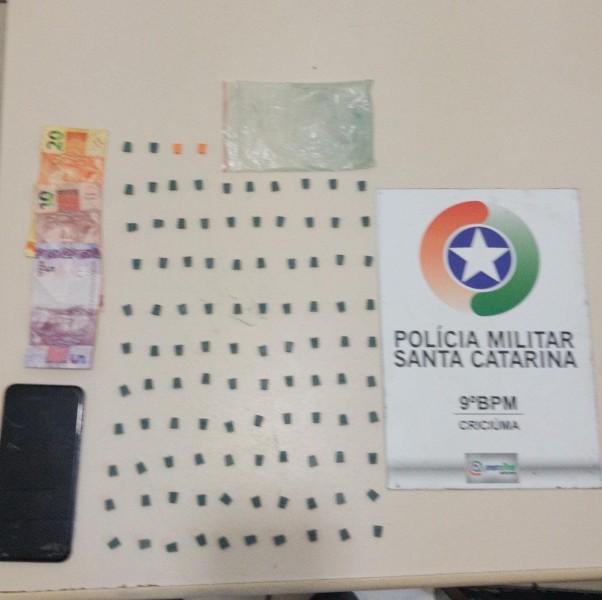 Polícia apreende droga sintética e prende dupla por tráfico