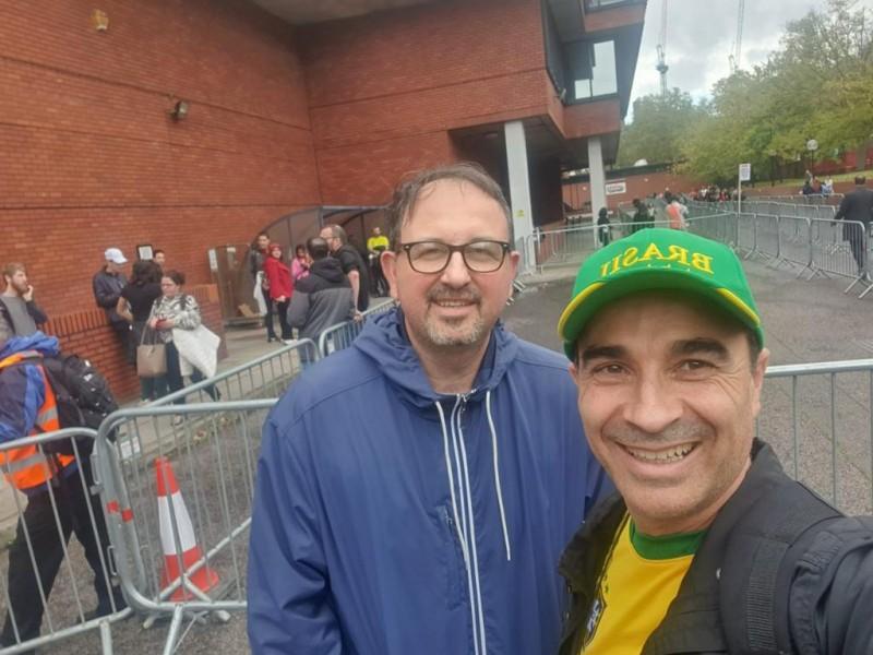 Resultados no exterior pelos boletins de urna