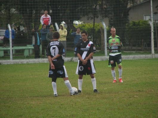 Criciumenses largam na frente na Série B