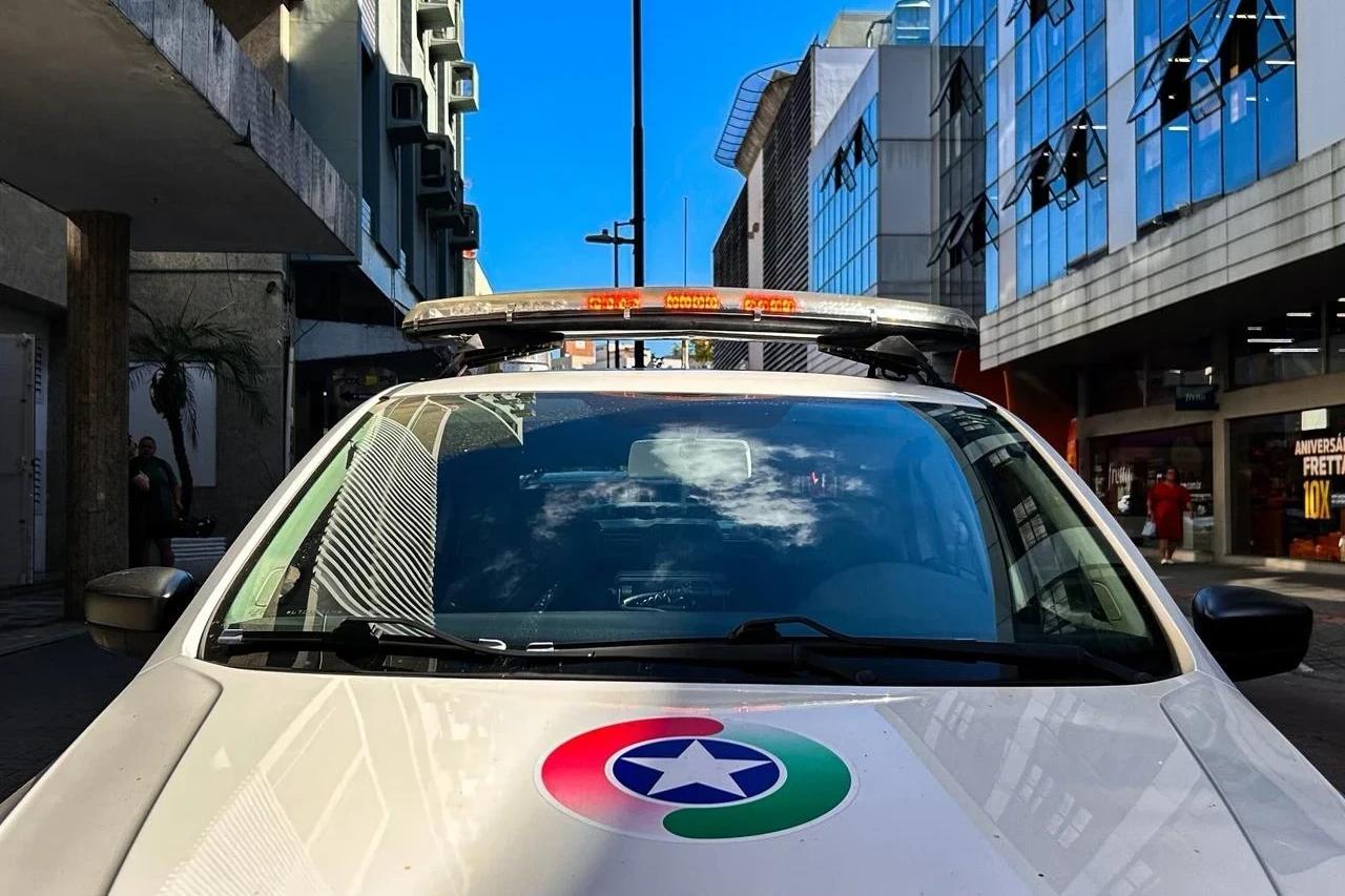 Adolescente é flagrado com mais de um quilo de maconha em Criciúma