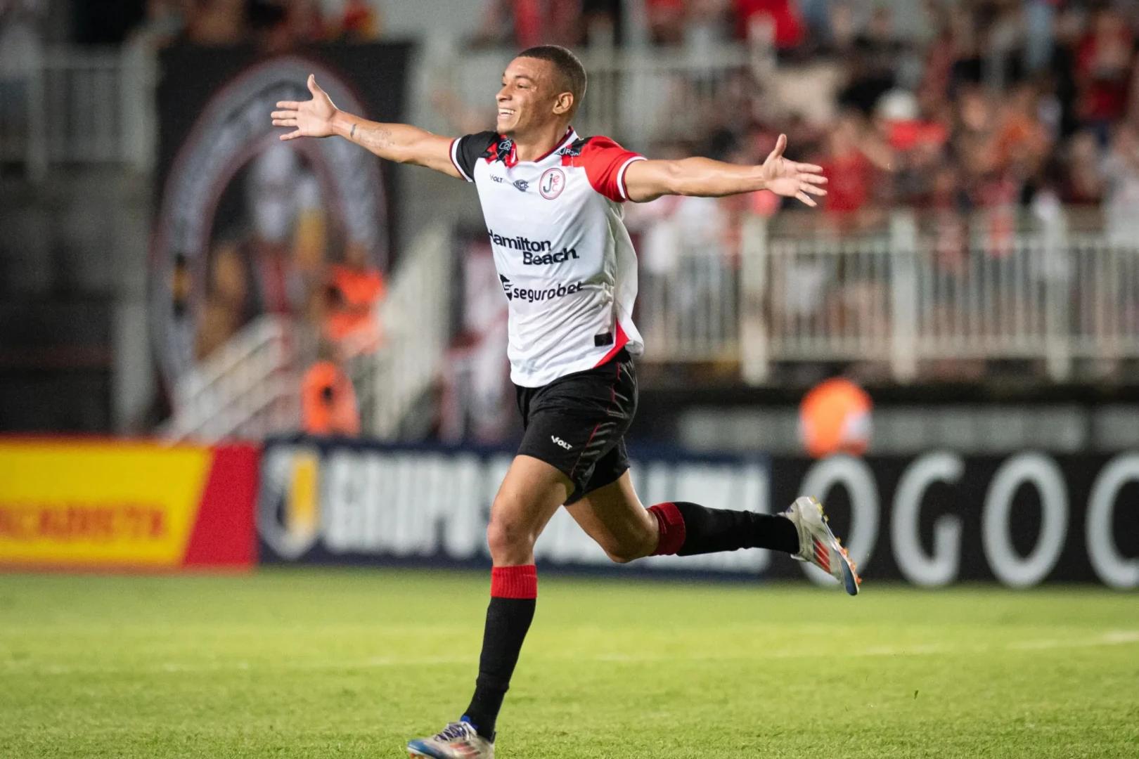 Adversário do Criciúma, Joinville completa 49 anos de fundação