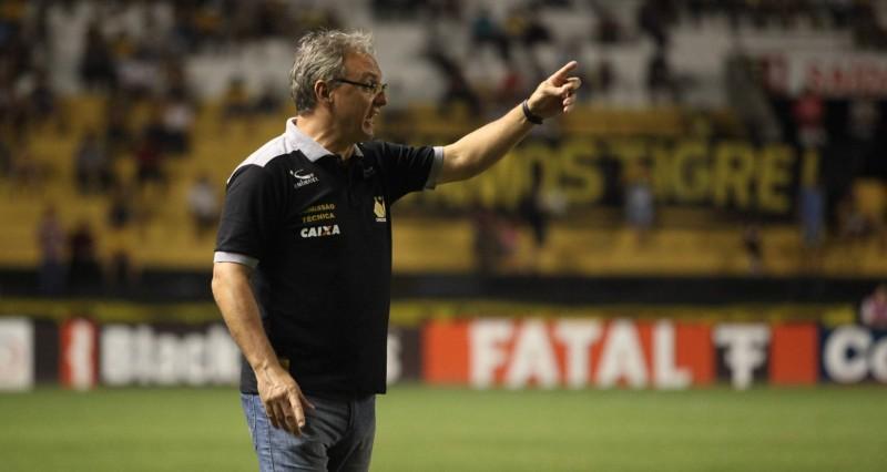 Beto Campos enaltece superioridade do Tigre e lamenta erro crucial