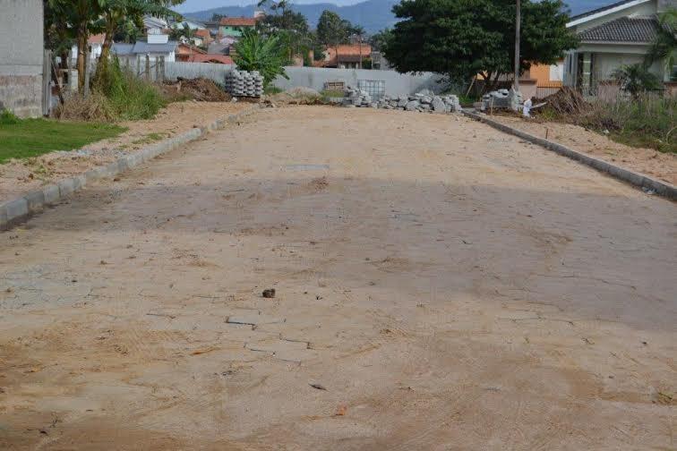  Pavimentação da rua Redivo Guollo, em Cocal, segue em ritmo acelerado