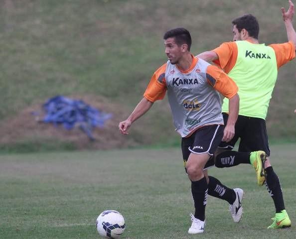 Ricardinho projeta nova arrancada na reta final do Brasileirão
