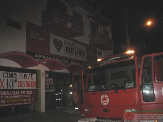 Loja pega fogo no Centro de Morro da Fumaça