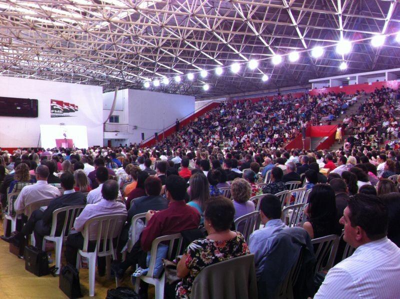 Megaeventos reúnem Testemunhas de Jeová do Sul de SC