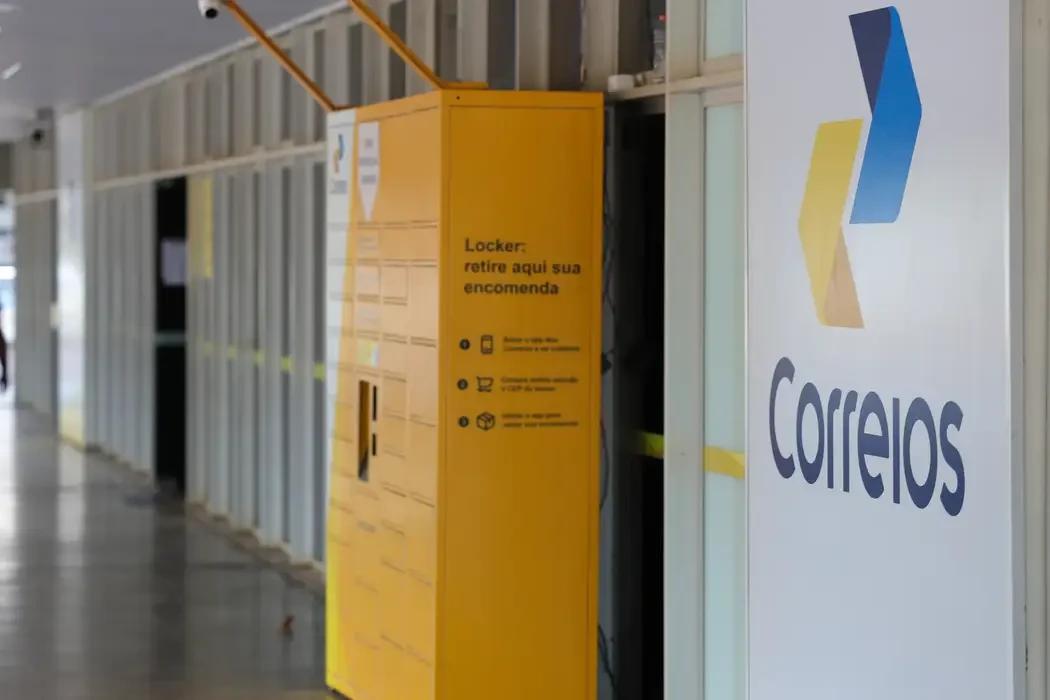 Correios anunciam plano que pode fechar mil agências e gerar 15 mil demissões voluntárias