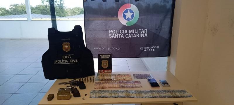 Homem é preso durante investigação de tentativa de homicídio na Vila Samaria em Araranguá