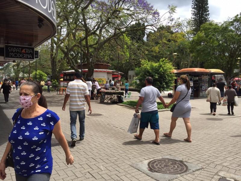 Horário especial de Natal: comércio de Criciúma vai atender no sábado e domingo