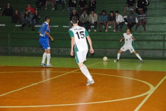 Municipal de Futsal no final da primeira fase